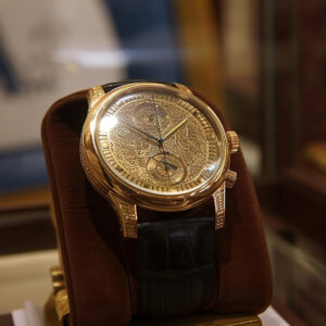 gold luxury watch