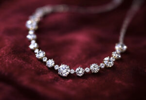 luxury jewellery display